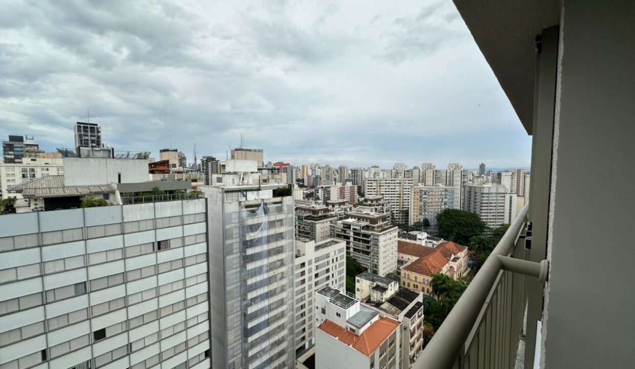 WhatsApp Image 2025-10-18 at 09.06.10