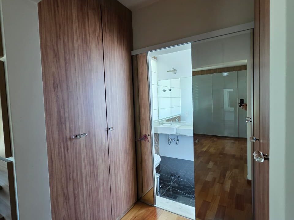 WhatsApp Image 2025-11-19 at 09.37.16