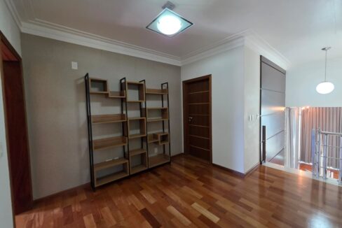 WhatsApp Image 2025-11-19 at 09.37.24