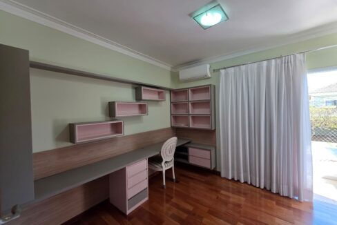 WhatsApp Image 2025-11-19 at 09.37.26