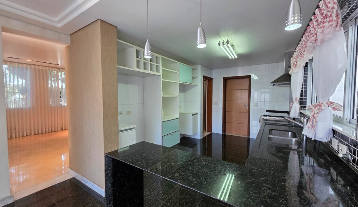 WhatsApp Image 2025-11-19 at 09.37.38 (1)