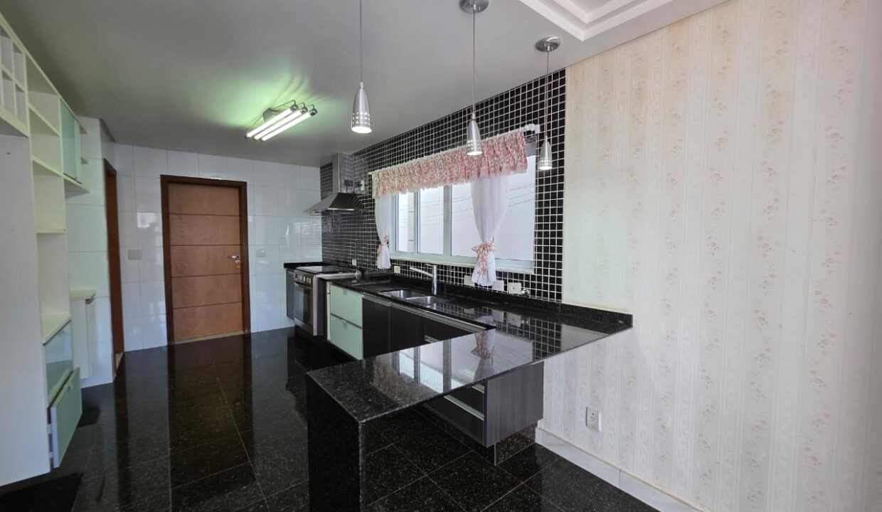 WhatsApp Image 2025-11-19 at 09.37.39