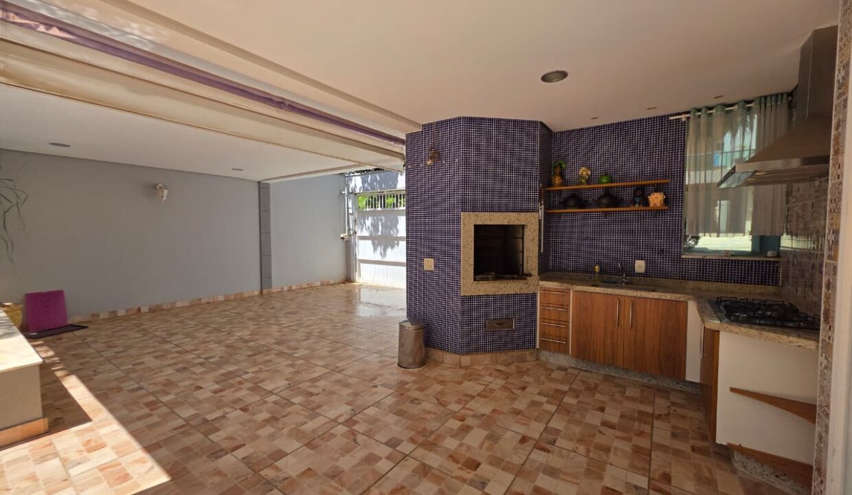 WhatsApp Image 2025-11-19 at 10.14.08