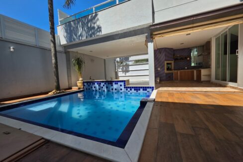 WhatsApp Image 2025-11-19 at 10.14.09